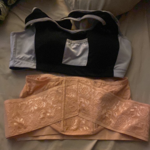 Maternity lot please look at all the photos. - Picture 5 of 6